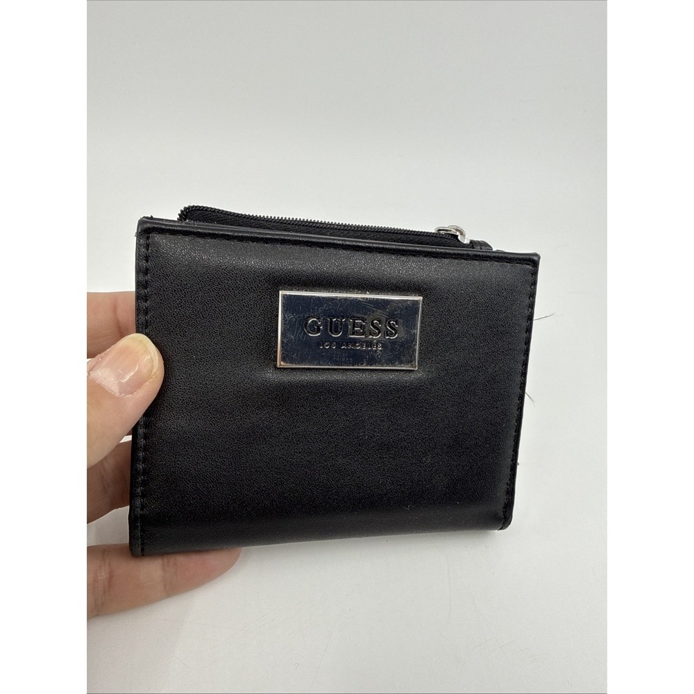 GUESS Women's Bifold Wallet 4x5" Black Leather
